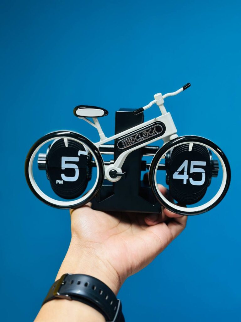 Unique Bicycle-Shaped Flip Clock